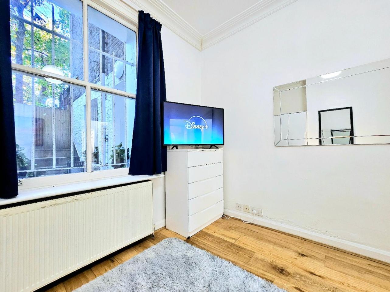 Spacious & Cosy 2 Bedroom Home Plus 2 Sofa-Beds With Private Entrance And Back Patio, 3 Min Walk To Earl'S Court Station London Exterior foto